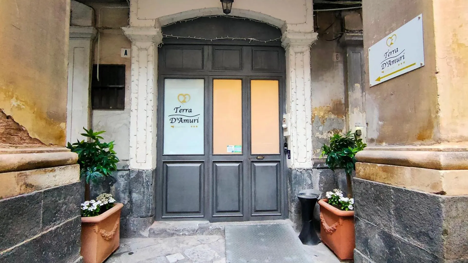 Terra D'Amuri Hotel Boutique Katanya 0*,