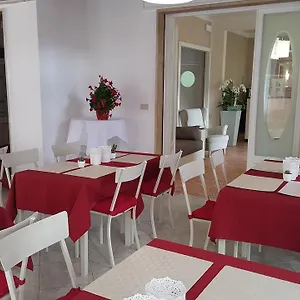 *** Hotel La Di Gioele Italia